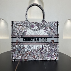 Dior Shopping Bags